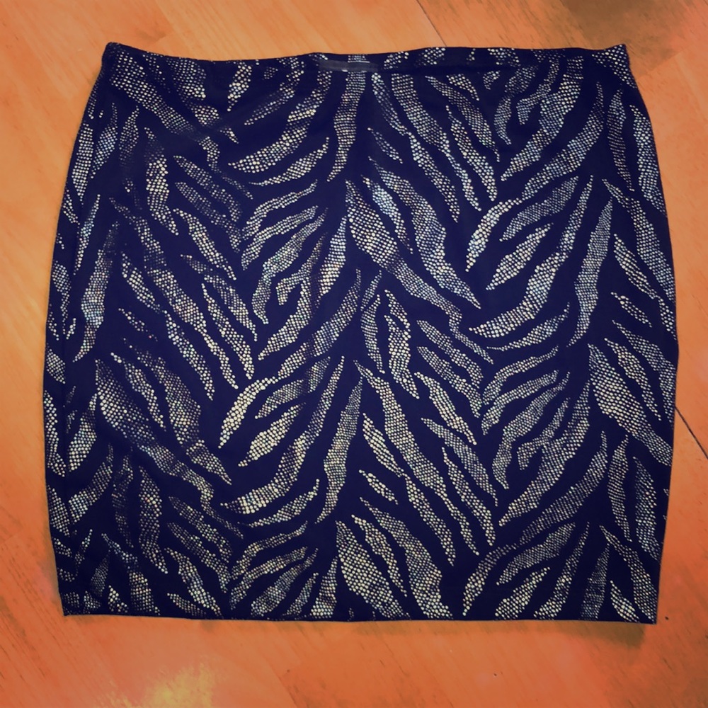 Super Cute Rhinestoned Mini Skirt